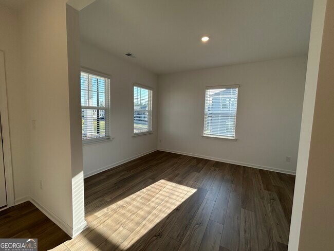 Foto del edificio - 205 Sunshine St