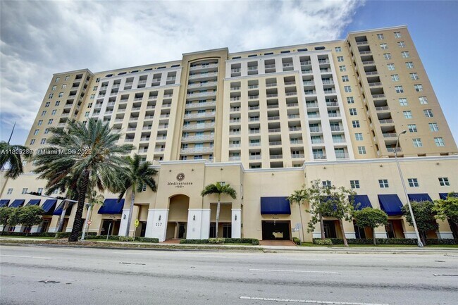 Foto del edificio - 117 NW 42nd Ave