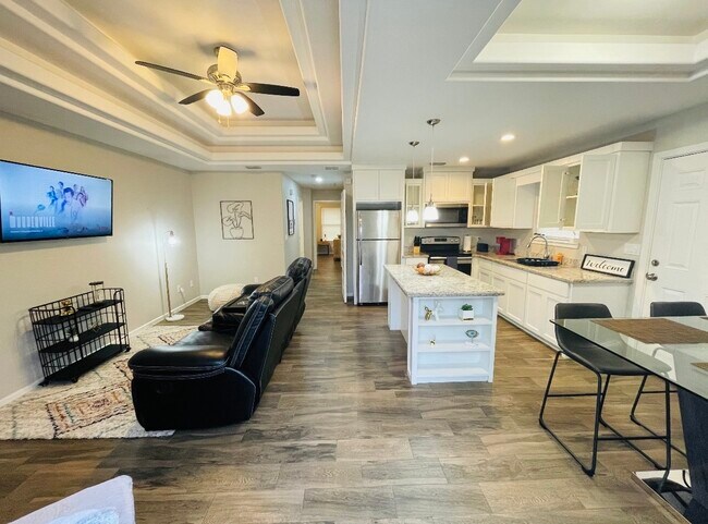 Building Photo - 2304 Taxco Ct