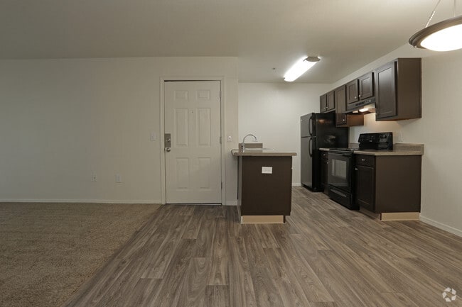 Interior Photo - Mission Tierra