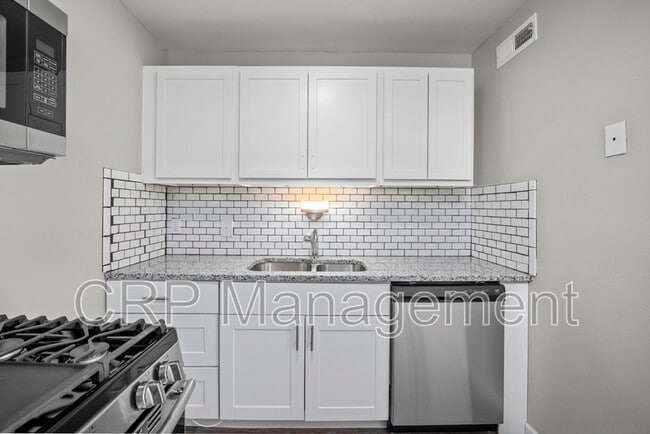 Building Photo - 4263 Virginia Ave