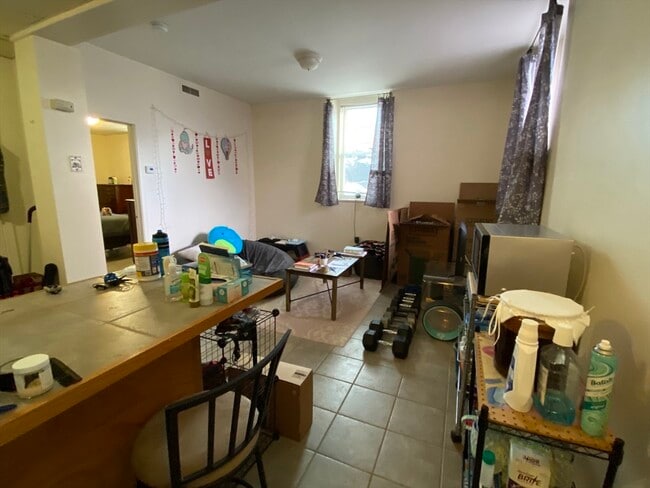 Foto del edificio - 66 Lake Avenue