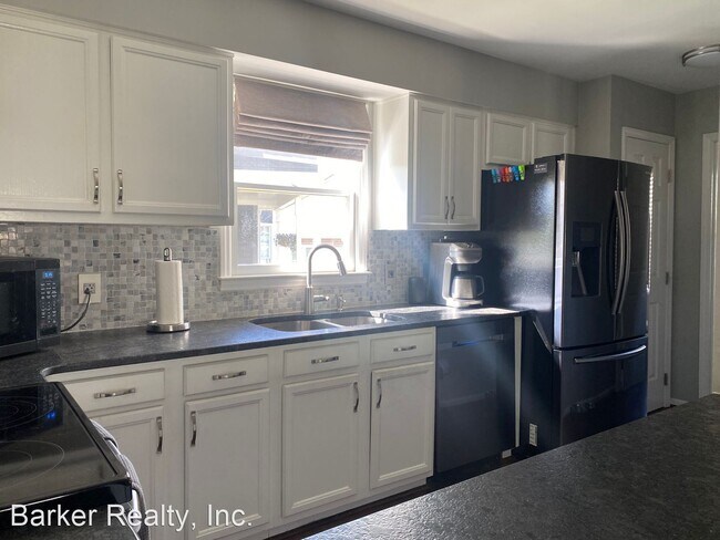 Building Photo - 3 br, 2 bath House - 1708 Sagamore Court