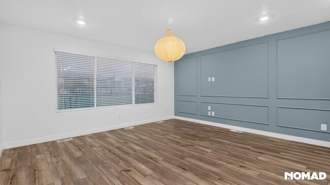 Building Photo - 2956 Golden Spike Dr