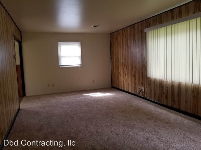 Building Photo - 2 br, 1 bath House - 4929 Mt. Vernon Park Dr