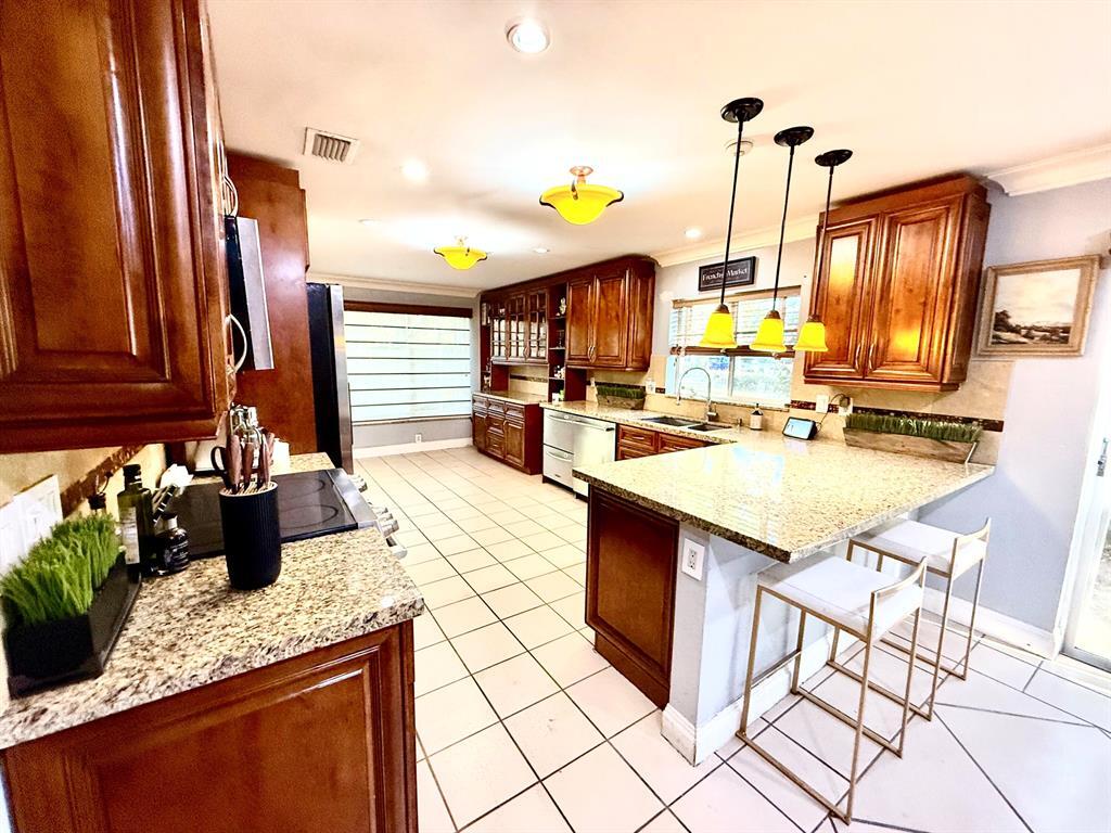 Foto principal - 1000 NW 107th Ave