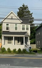 Building Photo - 185 Market St