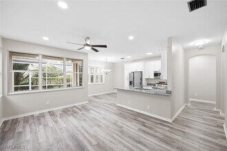 Building Photo - 9342 Lake Abby Ln