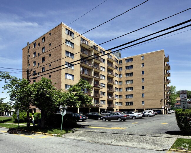 Marlboro House Apartments Ridgefield Park, NJ