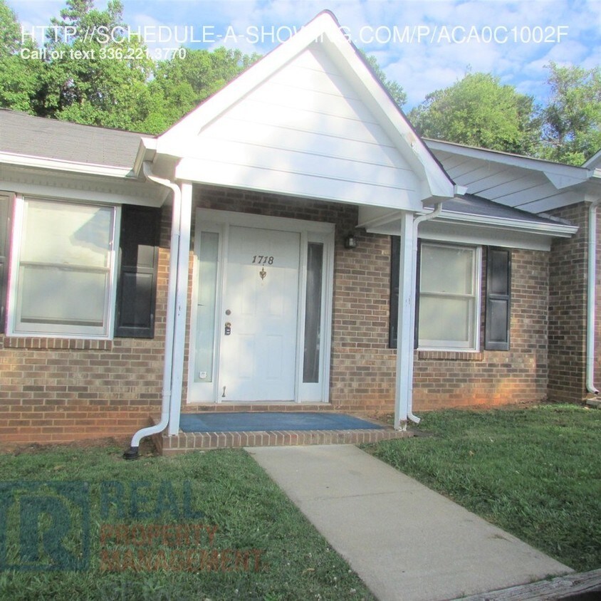 Primary Photo - 1718 Beaucrest Ave
