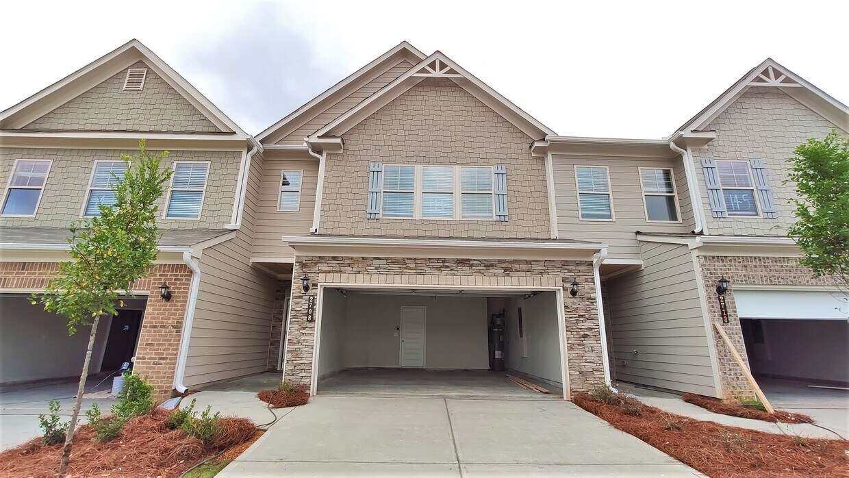 Foto principal - 2708 Wild Laurel Ct