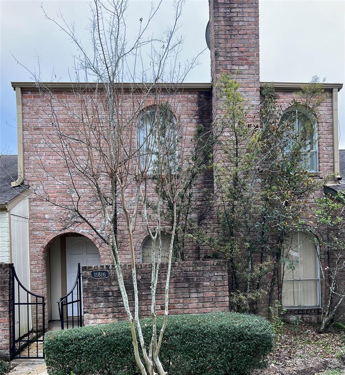 11816 Southlake Dr, Houston, TX 77077 Condo for Rent in Houston, TX