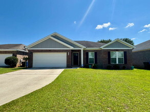 Building Photo - 410 Londonberry Dr