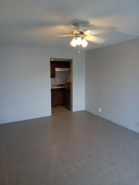 Building Photo - 1202 Ridgewood Ave