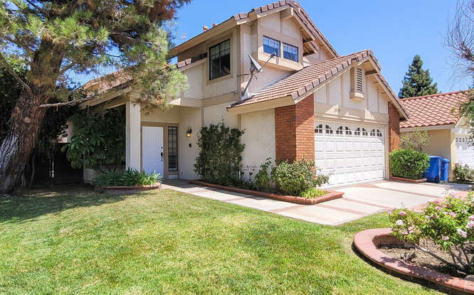 Foto principal - 26809 Cold Springs St