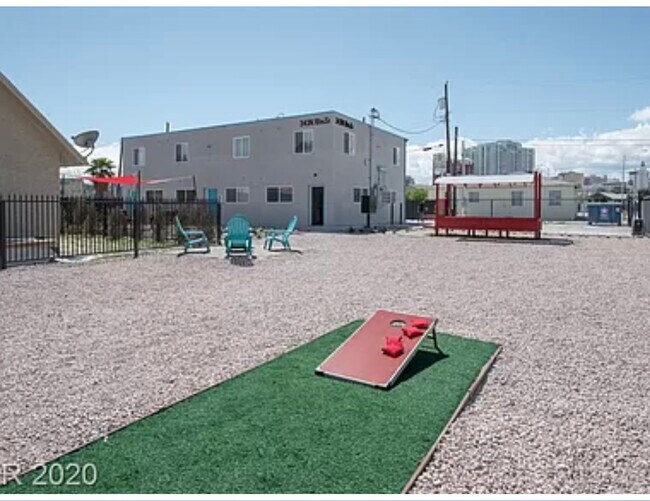 Foto del edificio - 343 N 10th St
