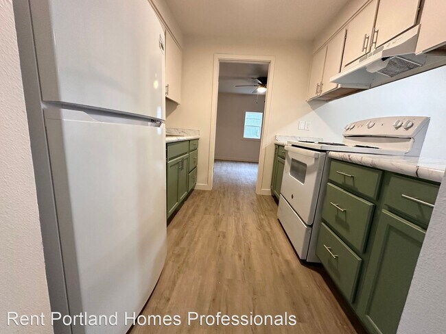 Foto del edificio - 3 br, 1.5 bath House - 2795 N Clark Court