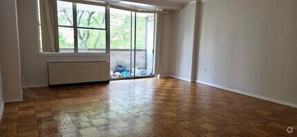 Building Photo - 6 Whittier Pl