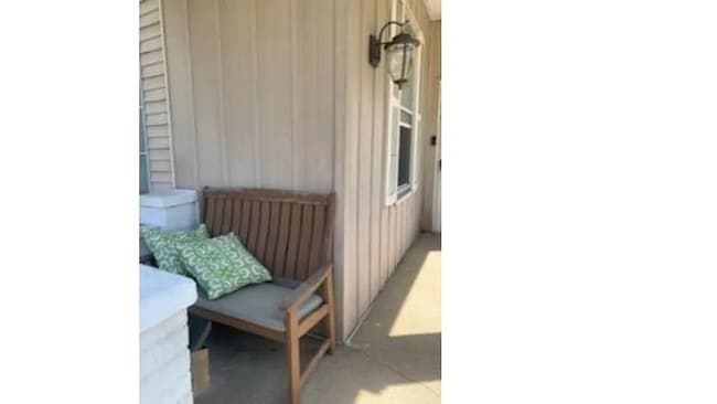 Photo - 3900 Edwards Rd House