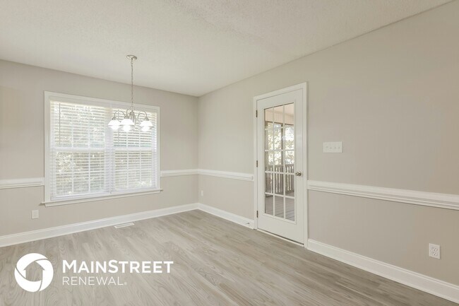 Building Photo - 340 Lassiter Farms Ln