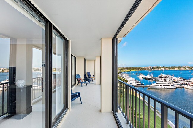 Foto del edificio - 130  Lakeshore Drive 1021