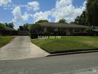 Building Photo - 2430 Deloraine Trail