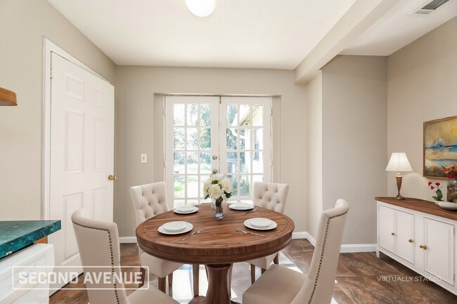 Building Photo - 9402 Devonshire Blvd