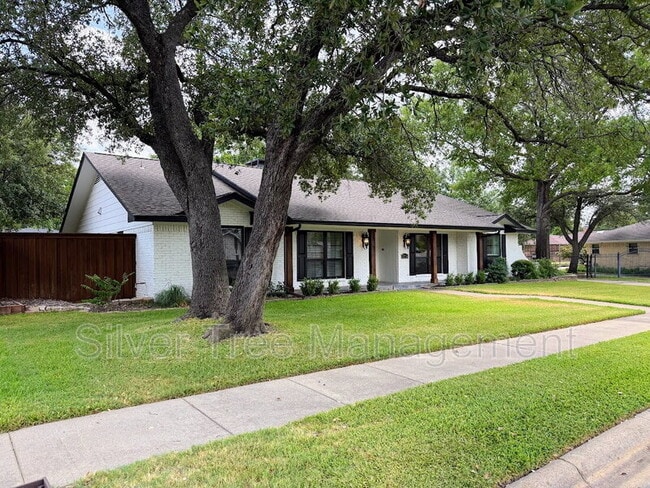 Building Photo - 1710 Dickerson Dr