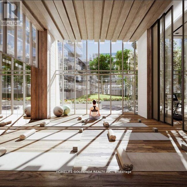 Building Photo - 8-S628 Olympic Gdn Dr