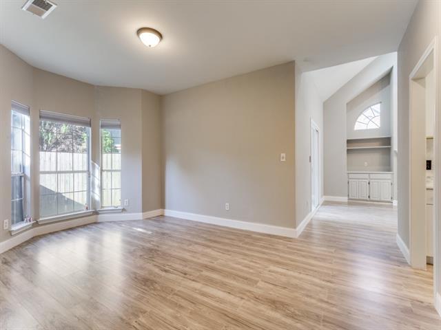 Foto del edificio - 4125-4121 One Pl Ln