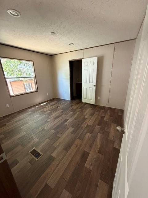 Foto del edificio - 3801 St Johns Ave