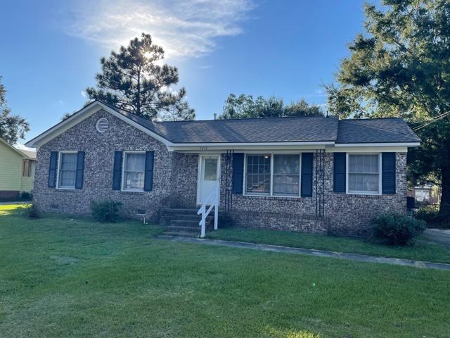 Foto principal - 7653 Kings Grant Ln