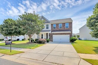 Building Photo - 14321 Green Birch Dr