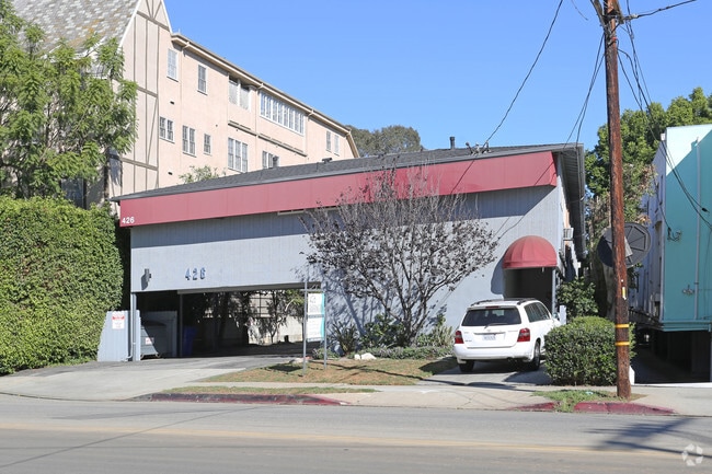 Building Photo - 426 S Barrington Ave