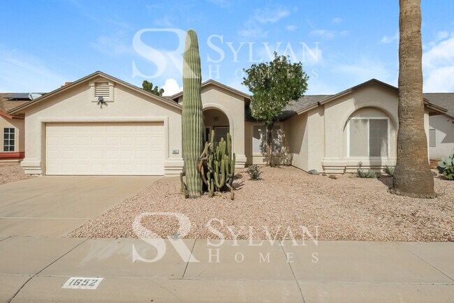 Foto del edificio - Charming 4BR 2BA Home