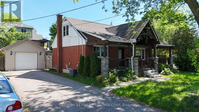 Photo du bâtiment - 1218 Hamilton Rd