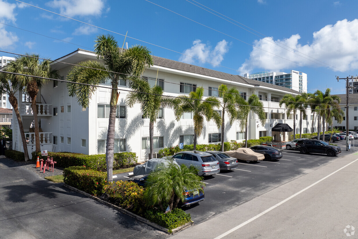 Primary Photo - Waterside on the Intracoastal Condominium Res