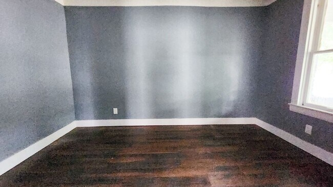 Foto del edificio - 2117 Halstead Ave