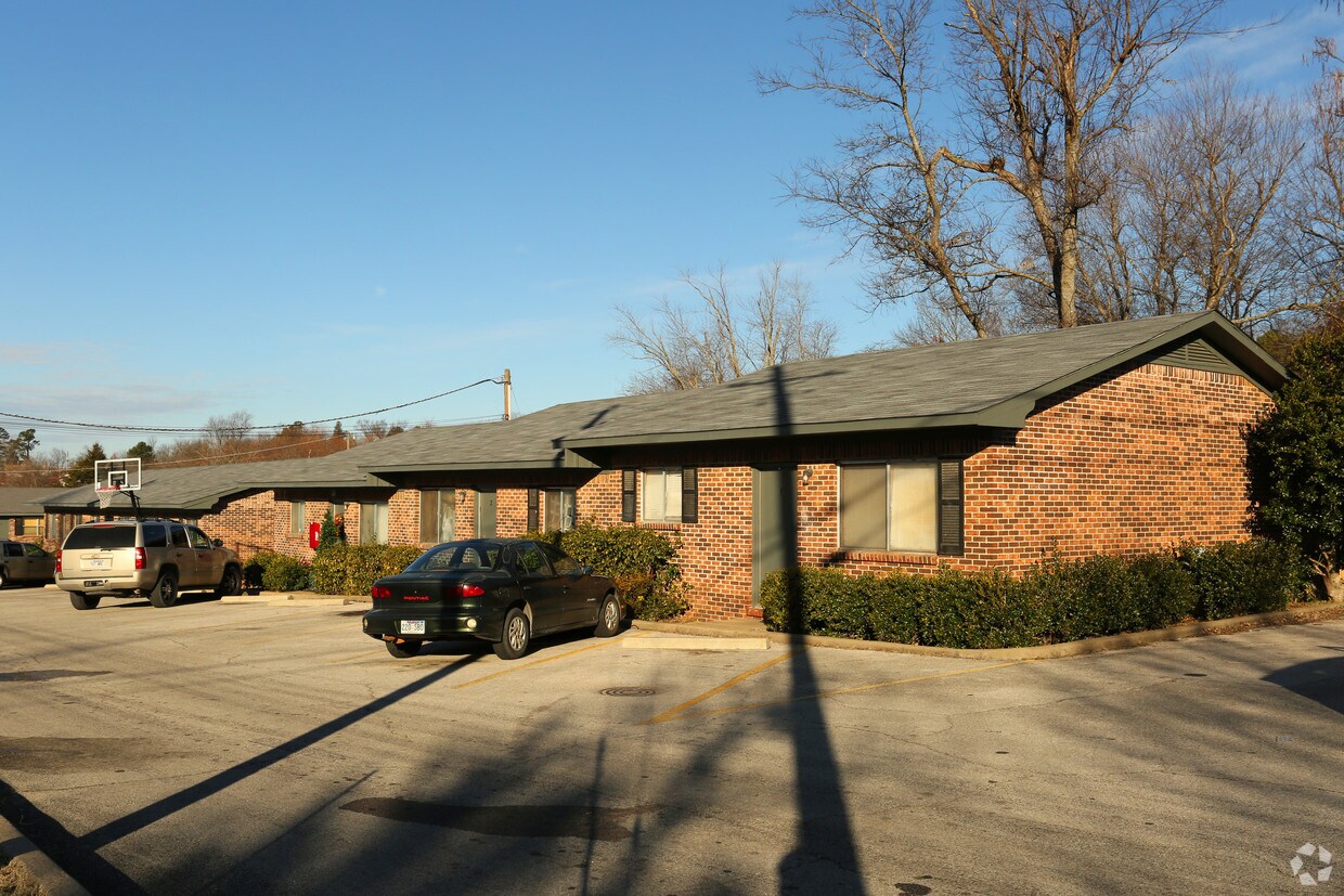 Summerhill Apartments Fayetteville, AR