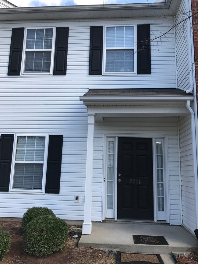 Photo - 2224 Winthrop Chase Dr Apartment