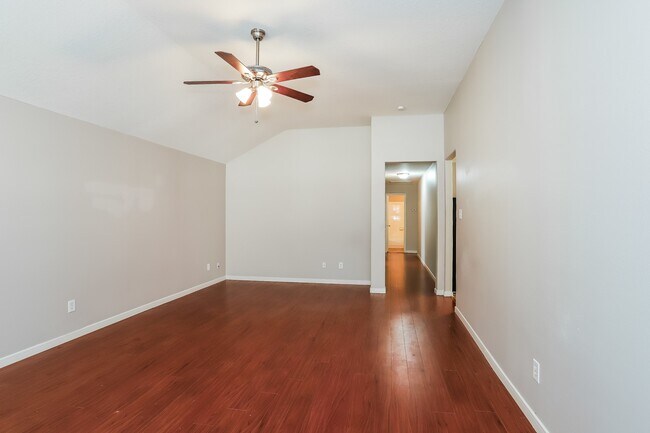 Foto del edificio - 19407 Dawn Canyon Rd
