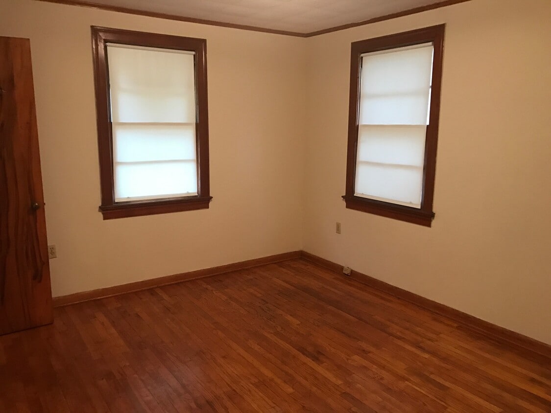 Foto principal - 704 E Thomas St