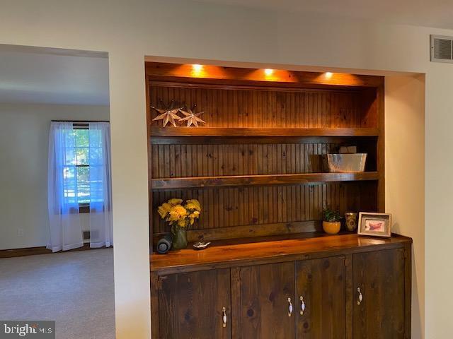 Foto del edificio - 227 Fairview Ave