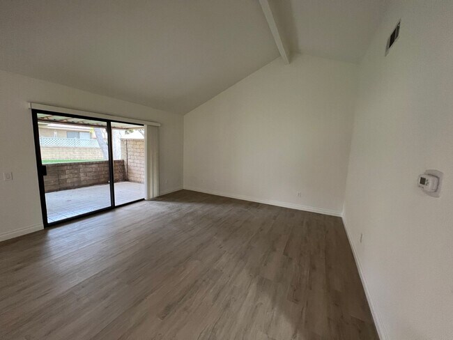 Foto del edificio - Updated 2 bed / 2 bath Home in Leisure Village