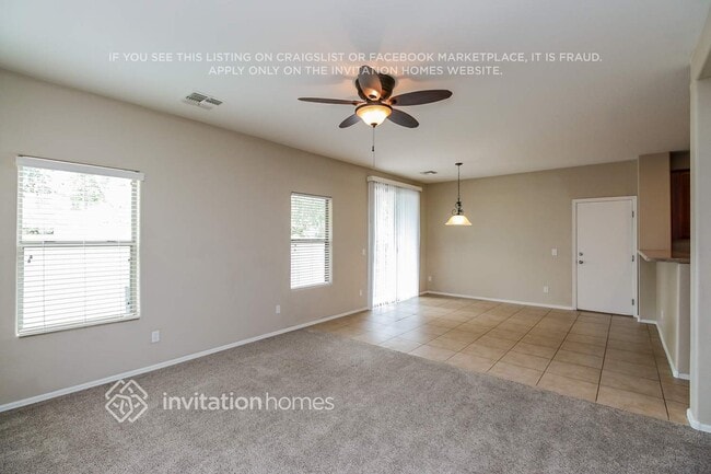 Foto del edificio - 5842 E Grove Ave