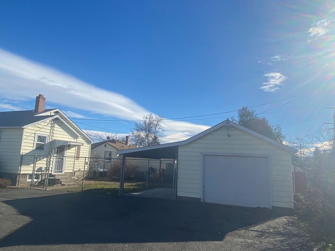 Foto principal - 1012 Pleasant Ave