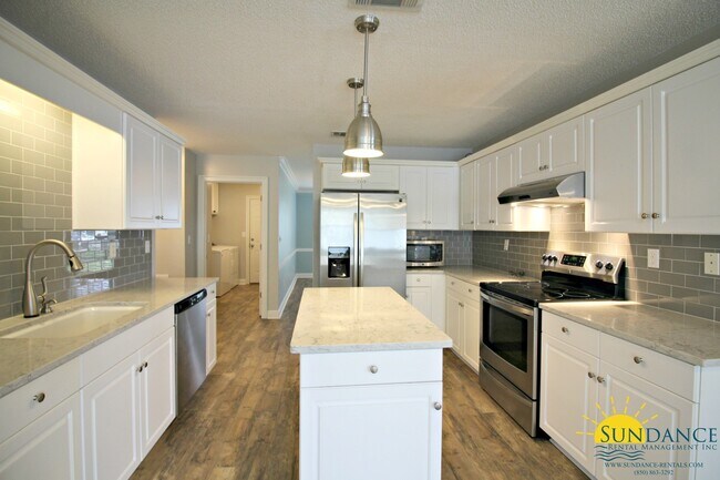 Foto del edificio - Stunning 4 Bedroom Home in Niceville