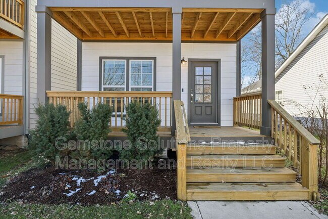 Foto del edificio - 1609B 9th Ave N