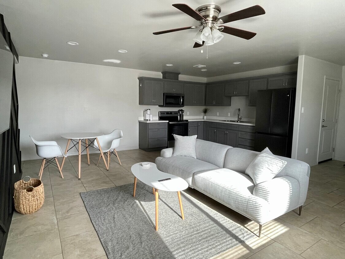 Foto principal - 155 W 12th St