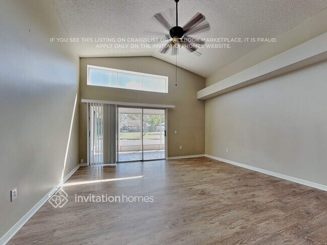 Foto del edificio - 24314 Painter Dr